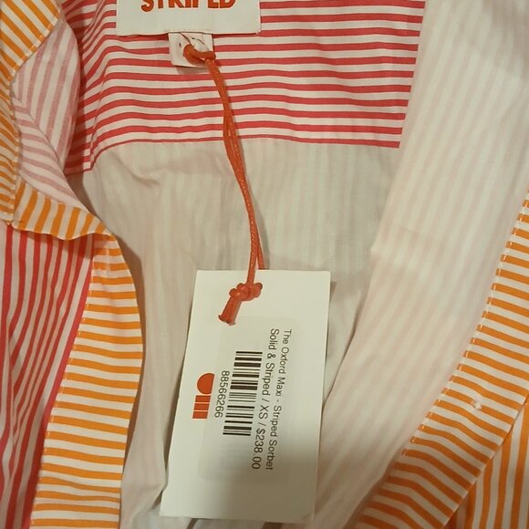 Solid and striped dress - Picture 3 of 3